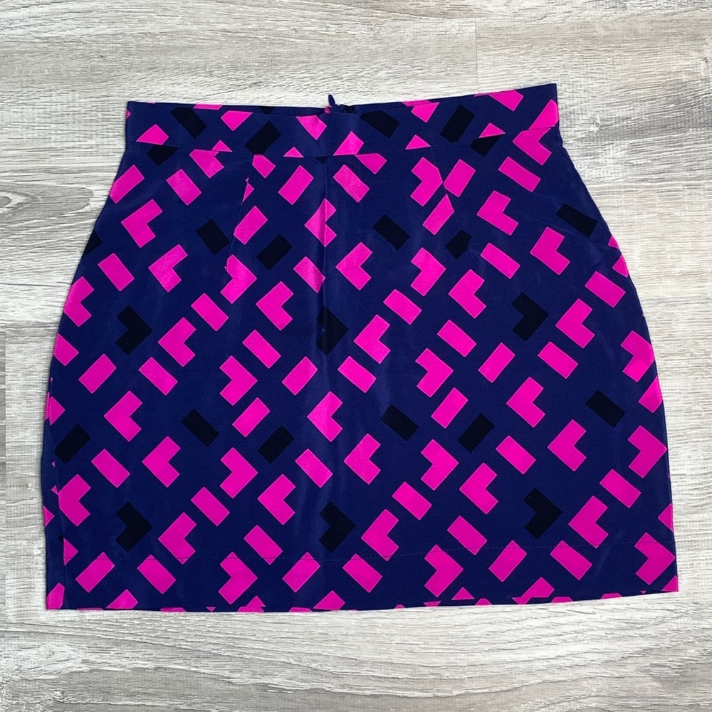 amanda uprichard // silk geo print mini skirt